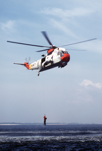 A student at Pensacola Naval Air Station, Florida's Joint Service Water ...