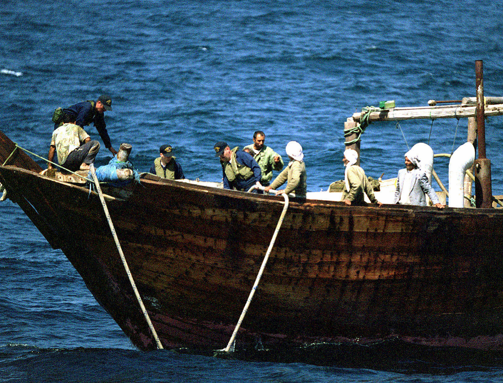 Sailors From USS SAMUEL B. ROBERTS (FFG-58) And The Crew Of An Iranian ...