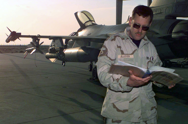 Technical Sergeant (TSGT) Frank Alleven, F-16 Fighting Falcon crew ...