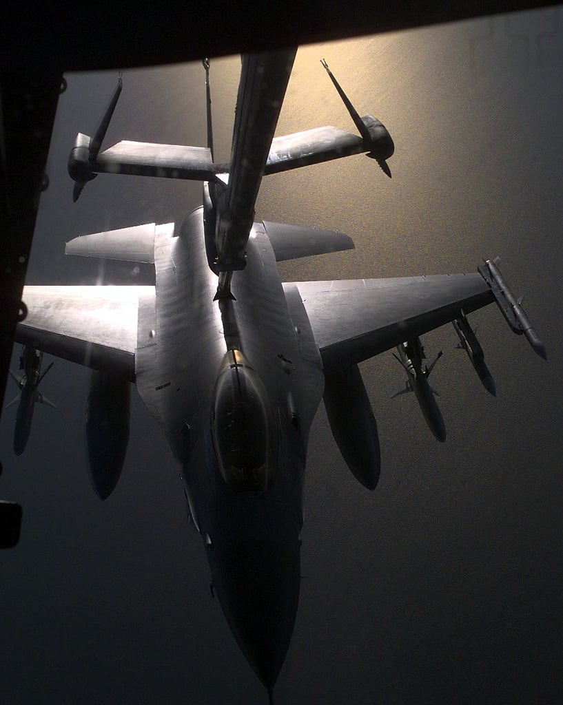 A US Air Force F-16C Falcon from the 52nd Fighter Wing, Spangdahlem Air ...