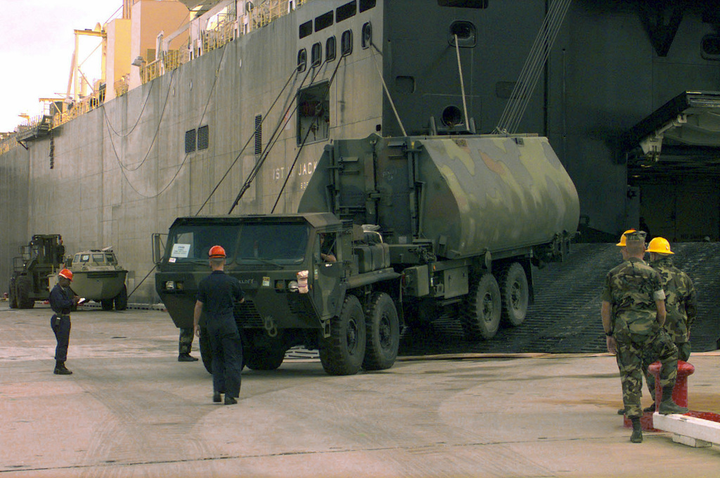 MV Lighting Systems - Military Trader/Vehicles