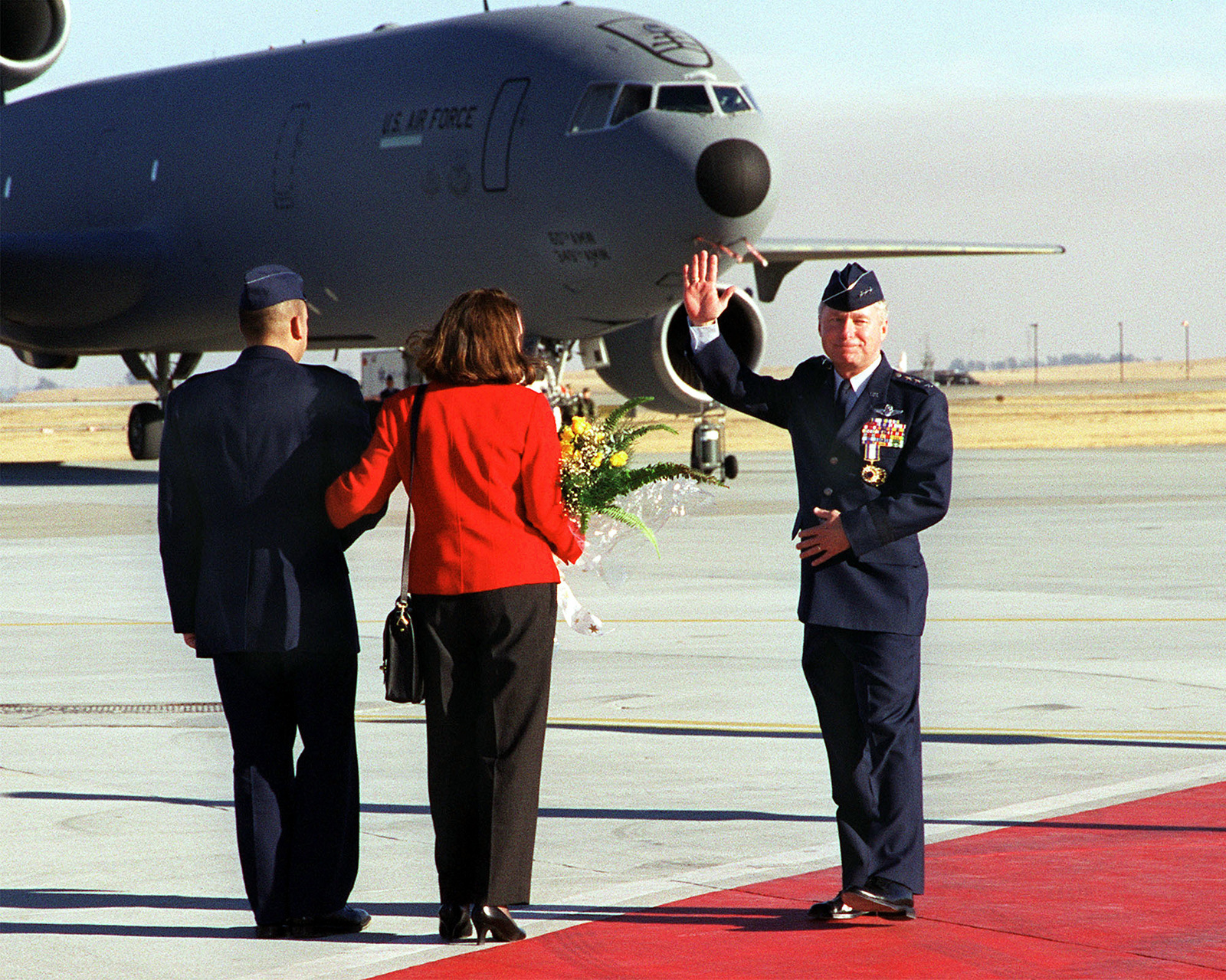 US AIr Force Lieutenant General John B. Sams (Right), Retired 15th Air ...