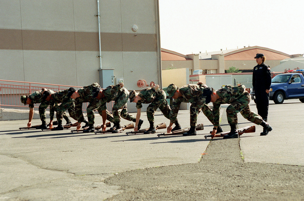 San Francisco 49ers honored 173rd Fighter Wing Airmen following