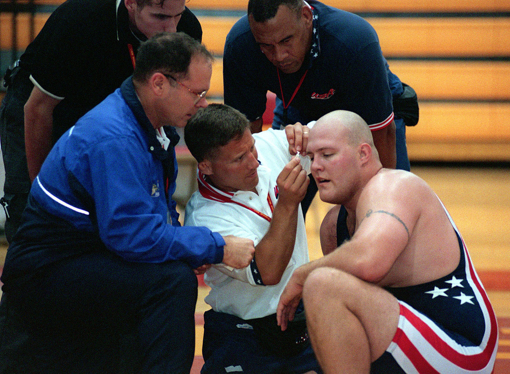 Air Force wrestlers take two medals at nationals > Air Force