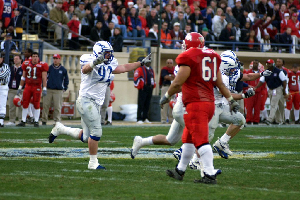 Falcons scare Sooners in comeback, fall short 27-24 > United States Air  Force Academy > Air Force Academy News