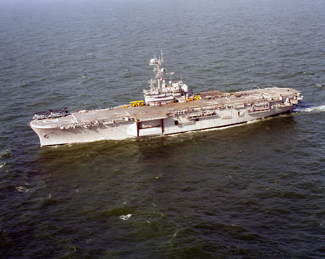 Port side view of the mine countermeasure support ship USS INCHON (MCS ...