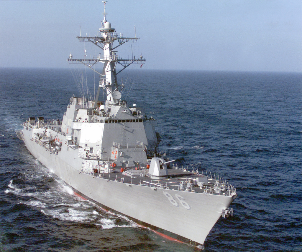 Starboard bow view of the US Navy (USN) ARLEIGH BURKE CLASS (FLIGHT IIA ...