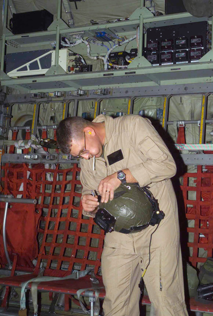 Inside his KC-130/R, MASTER Sergeant Daniel Hall, USMC, Load MASTER ...