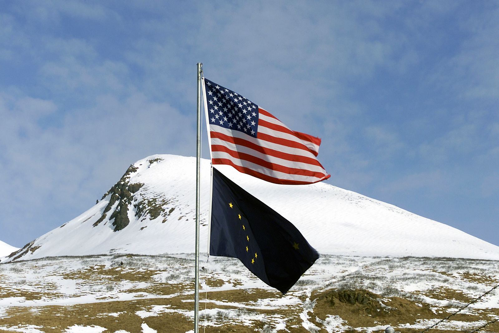 Аляска США флаг