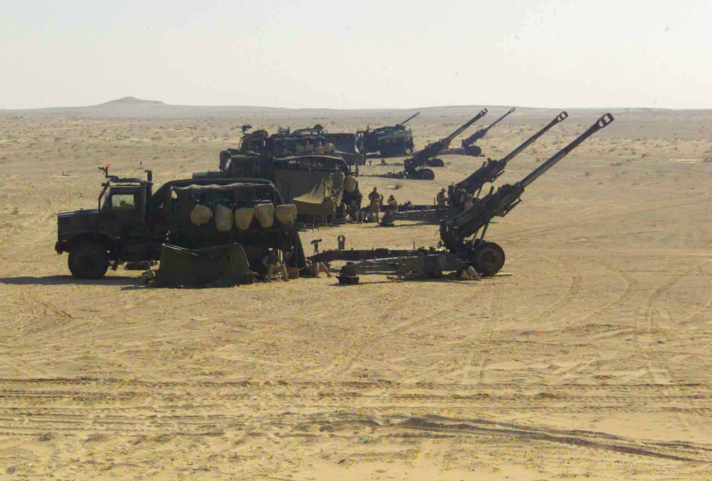 М198 гаубица. M198 гаубица. M198 155mm Howitzer. 155-Mm Medium Towed Howitzer m198. USMC m198.