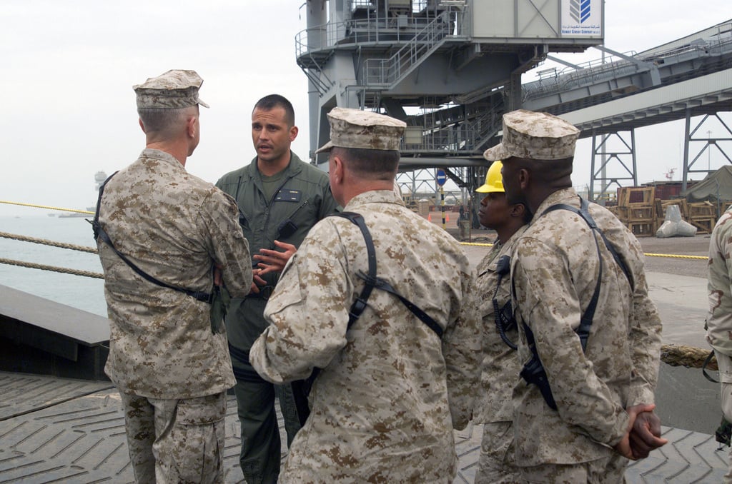 US Marine Corps (USMC) CHIEF Warrant Officer Second Class (CWO2) Keith ...