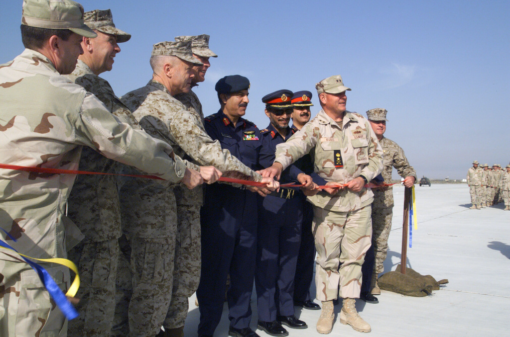 Safety Michael Thomas took part in ribbon cutting ceremony