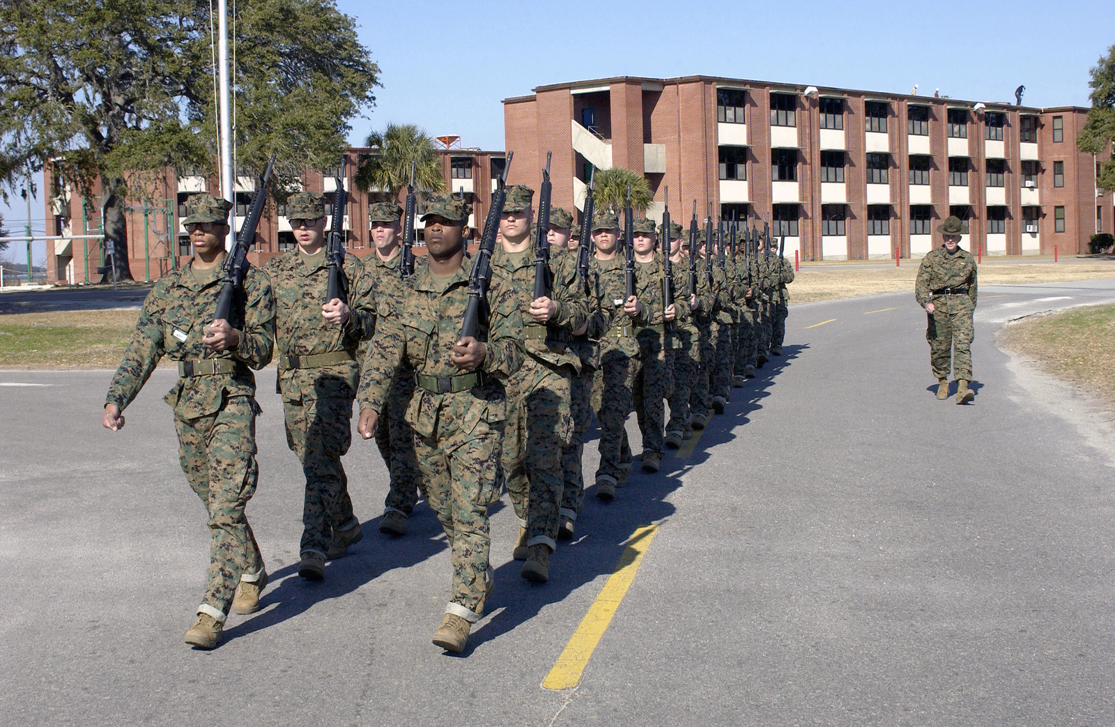 The 2nd Battalion S Fox Company Marches Along Side The 1st Battalion Squad Bays At Marine Corps Recruiting Depot Mcrd Parris Island South Carolina U S National Archives Public Domain Image - mcrd parris island south carolina roblox