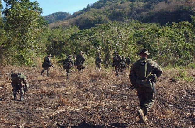 US Marine Corps (USMC) Marines, 3rd Battalion (BN), 8th Marine Regiment ...