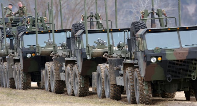 The North Dakota Army National Guard (NDARNG) 957th Multi-Role Bridge ...