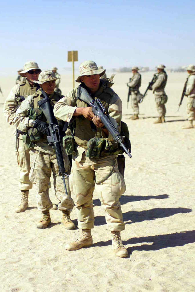 Their Colt 556mm M16a2 Assault Rifles At The Ready Us Marine Corps Usmc Personnel With 2788