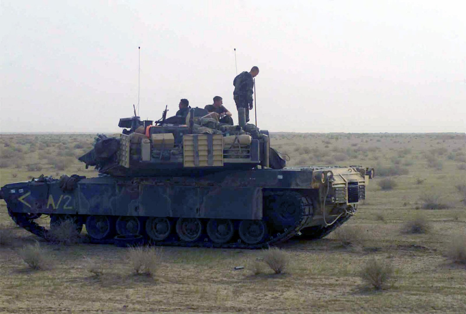 A US Marine Corps (USMC) M1A1 Abrams Main Battle Tank (MBT) Crew ...