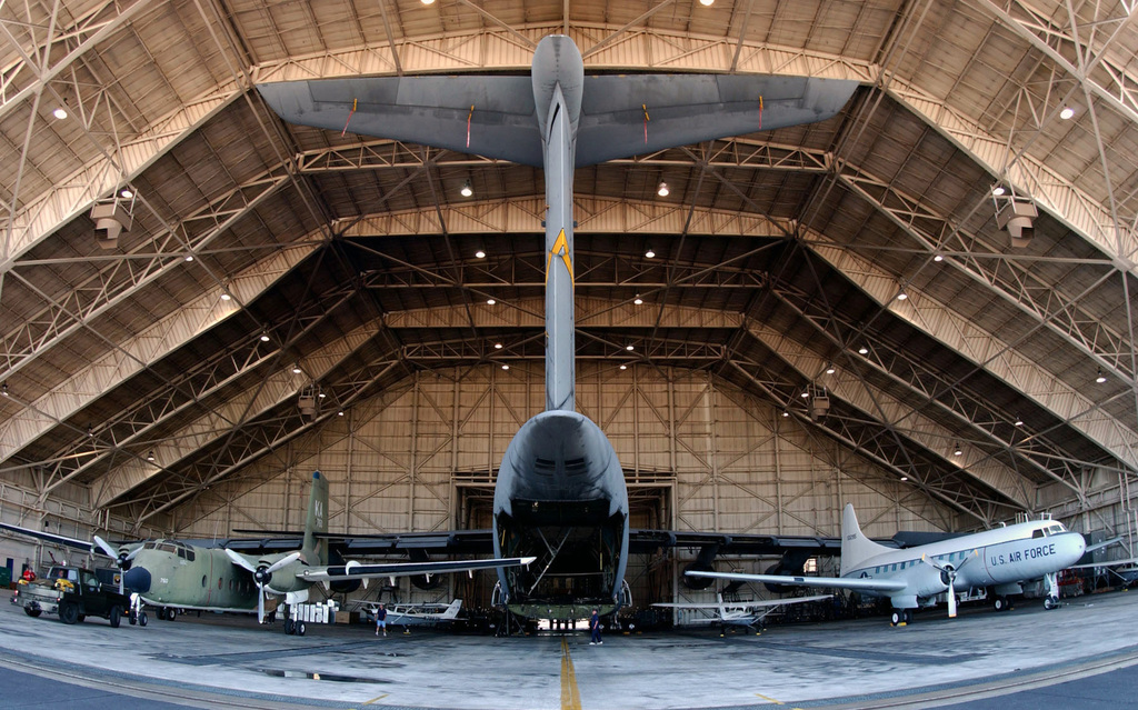 https://cdn10.picryl.com/photo/2003/09/16/planes-from-the-air-mobility-command-amc-museum-take-refuge-inside-a-dover-628bef-1024.jpg