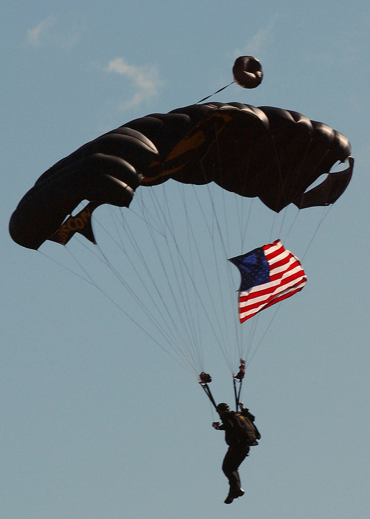 Skydiving into MNF at Bank of America Stadium