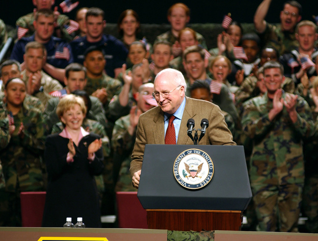 US Vice President Dick Cheney receives applause after his motivational ...