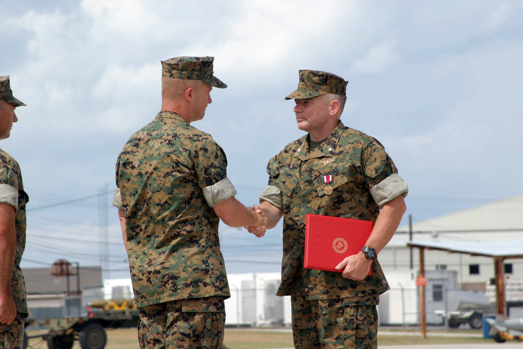 Us Marine Corps (usmc) Lieutenant Colonel (lct) Jack R. Snider (right 