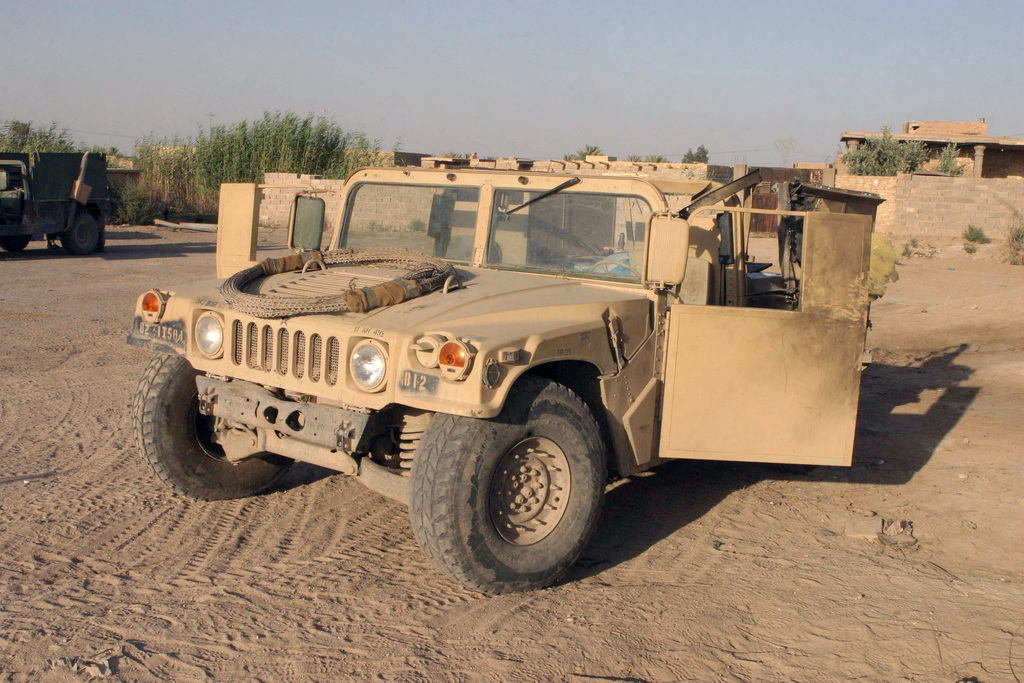 HMMWV 2010