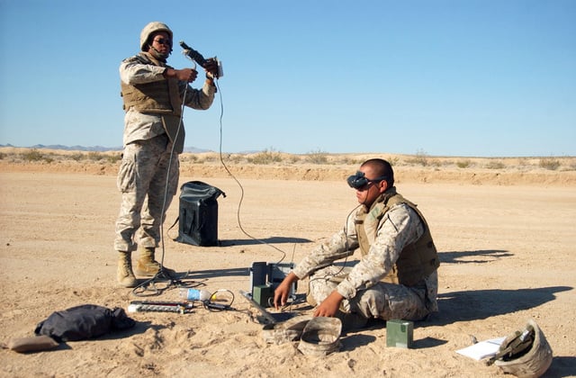 US Marine Corps (USMC) Marine Lance Corporal (LCPL) Robert Diaz ...