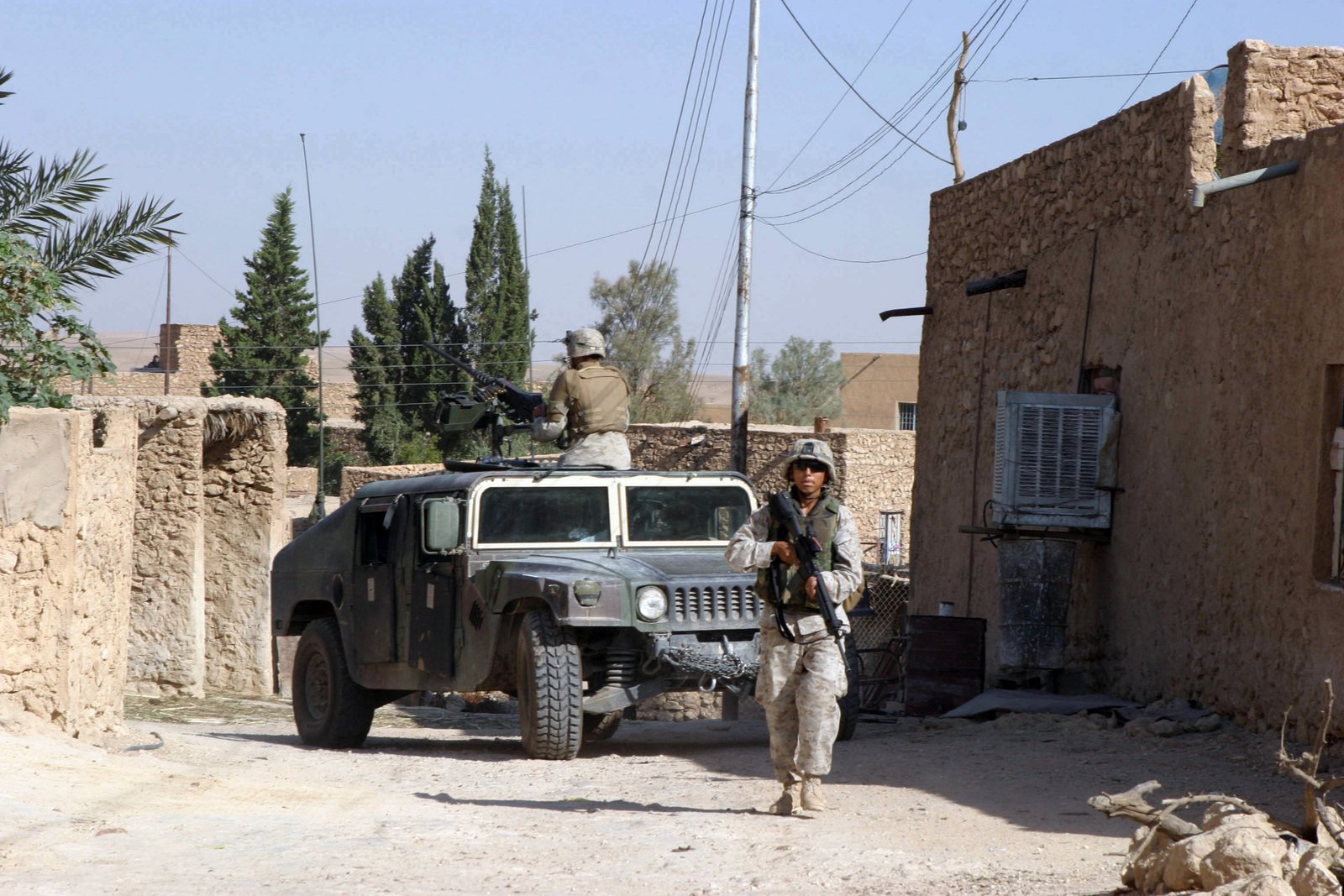 US Marine Corps (USMC) Corporal (CPL) Ramon Alcoser, Weapons Company ...