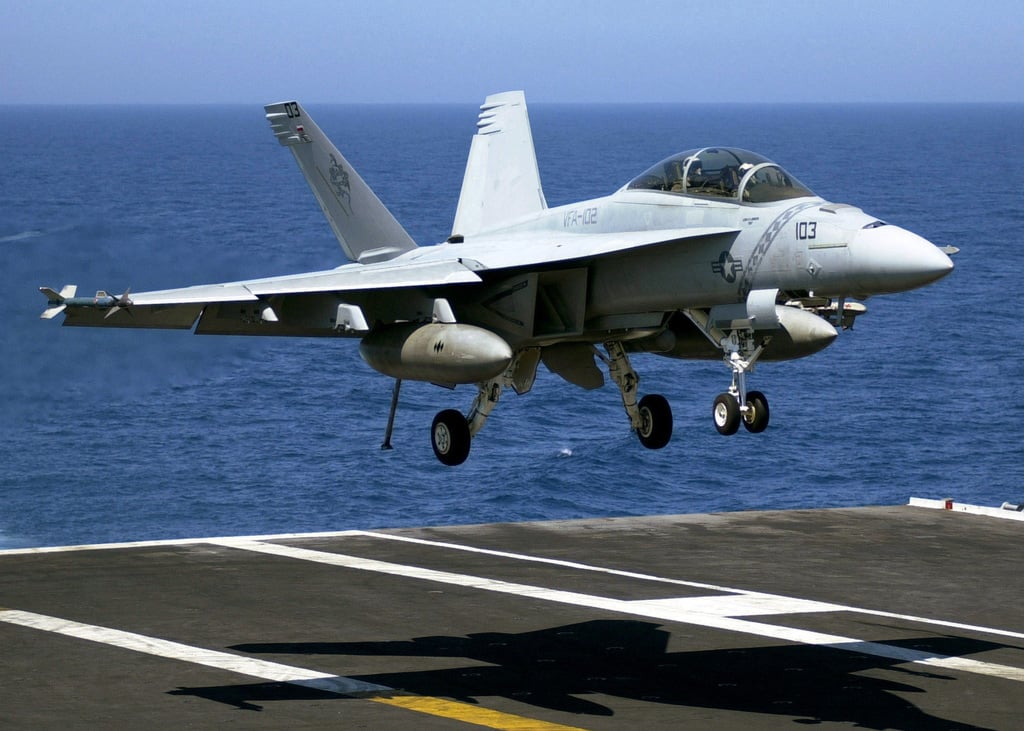 A US Navy (USN) F/A-18F Super Hornet fighter aircraft, Strike Fighter ...