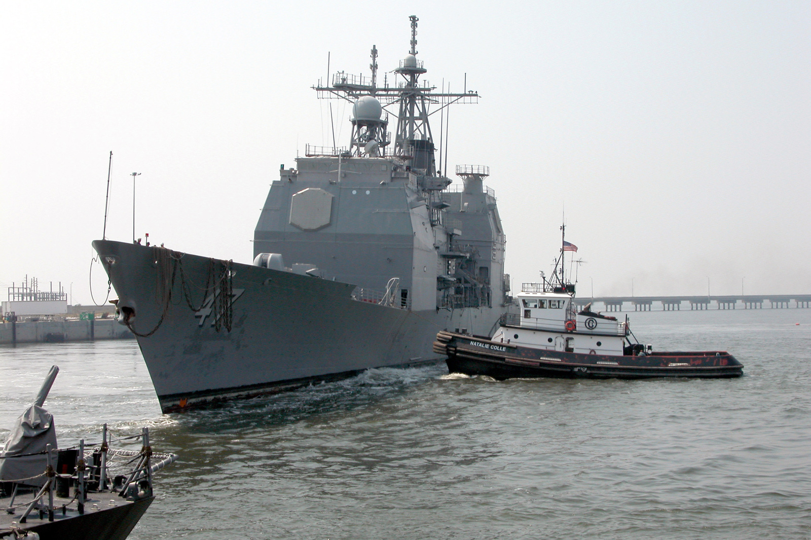 The US Navy (USN) Ticonderoga Class guided missile cruiser USS ...