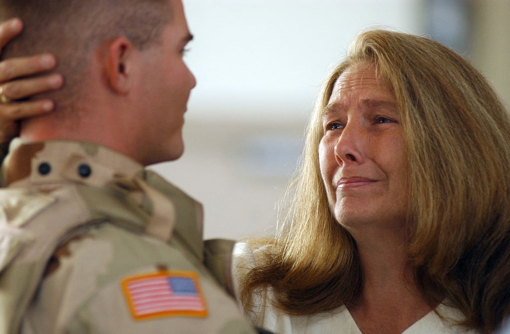 Carla Pipkin gives her son, North Carolina Army National Guard SPC ...