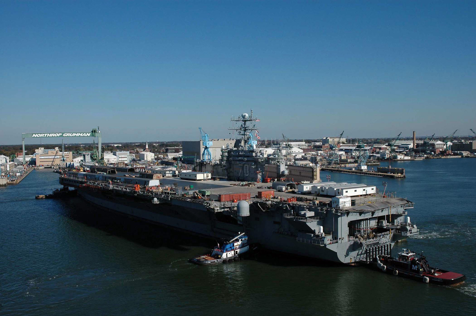 A Quarter Portside Stern View Of The Us Navy Usn Nimitz Class | My XXX ...