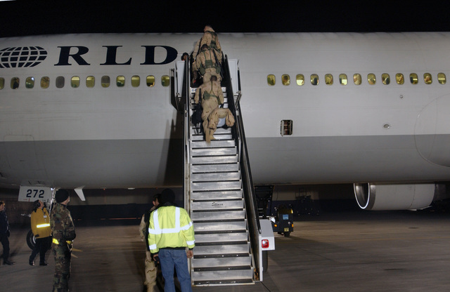 DVIDS - Images - Vikings Cheerleaders Visit Bagram Air Base [Image 2 of 6]