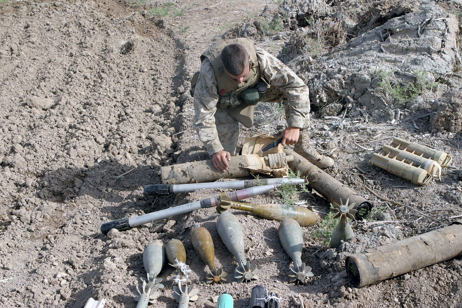 US Marine Corps (USMC) Lance Corporal (LCPL) Weipert, 3rd Battalion (BN ...