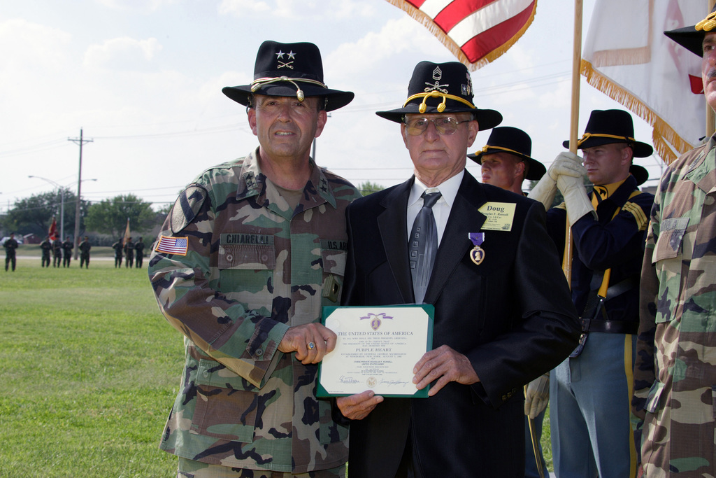 Us Army Usa Major General Mgen Peter W Chiarelli Commanding