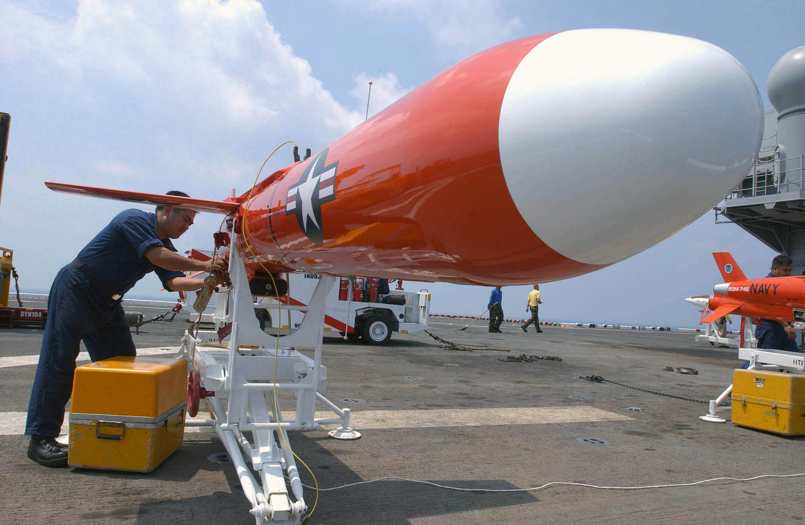 US Navy (USN) Aviation Structural Mechanic First Class (AM1) Ruel ...