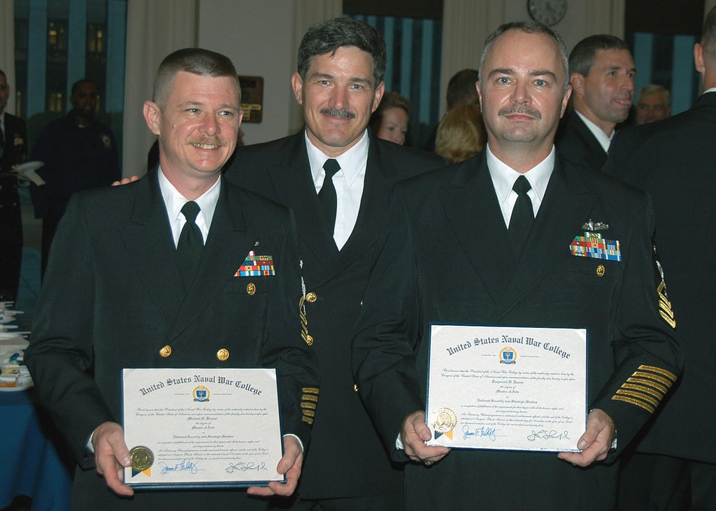 US Navy (USN) MASTER CHIEF PETTY Officer Of The Navy (MCPON) Terry ...