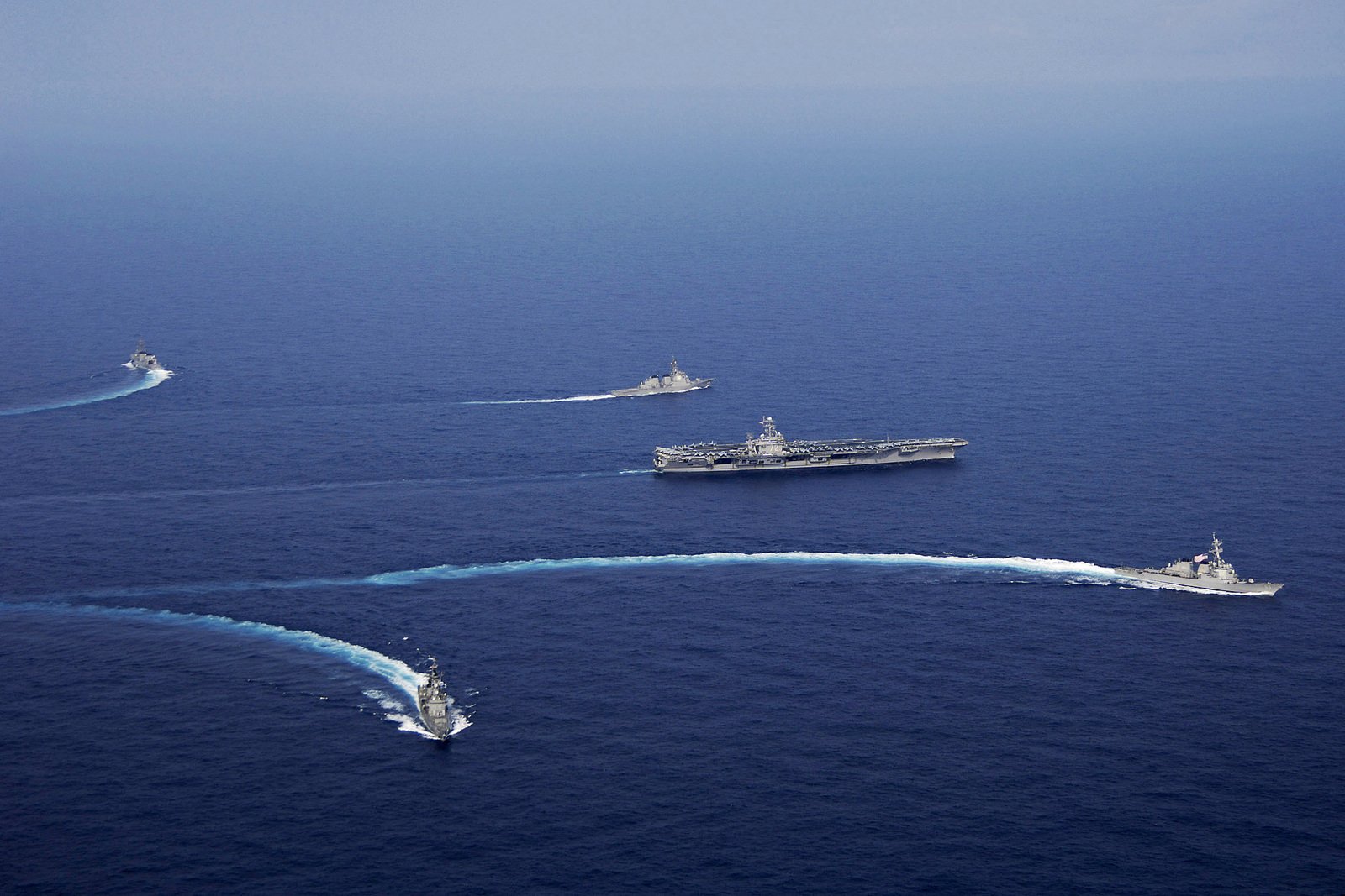 The Japanese Maritime Self-Defense Force (JMSDF) destroyer JDS HATAKAZE ...