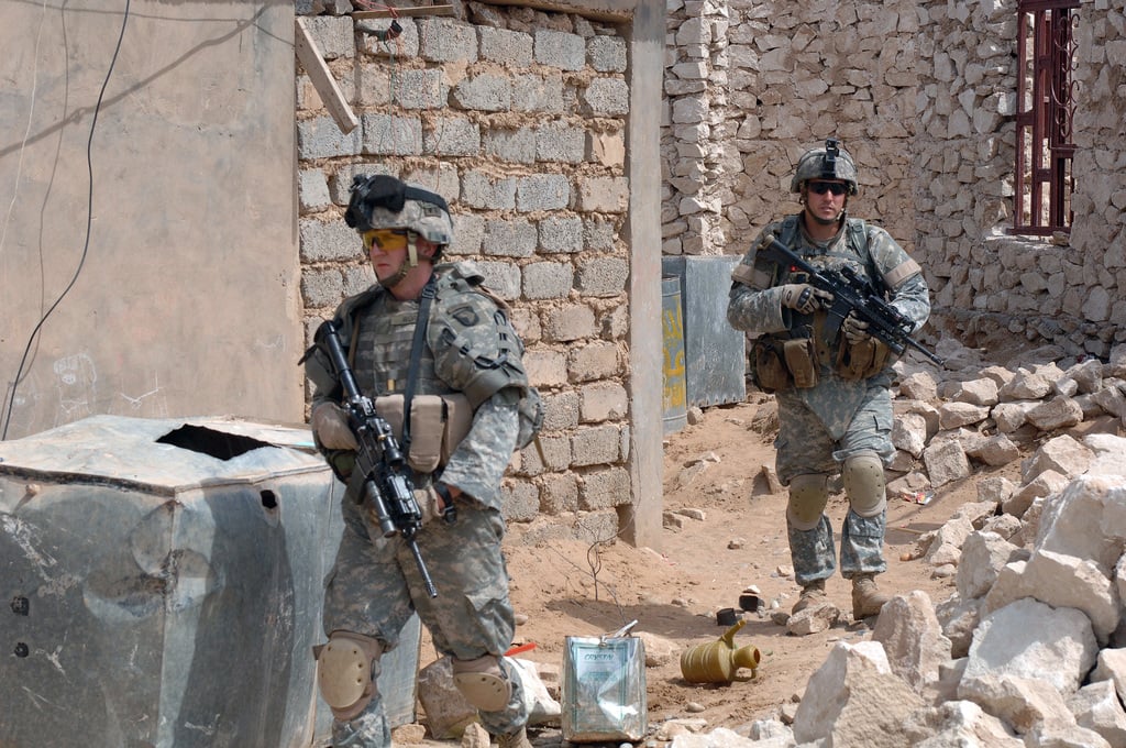 U.S. Army Soldiers from 1ST Platoon, Alpha Company, 1ST Battalion ...