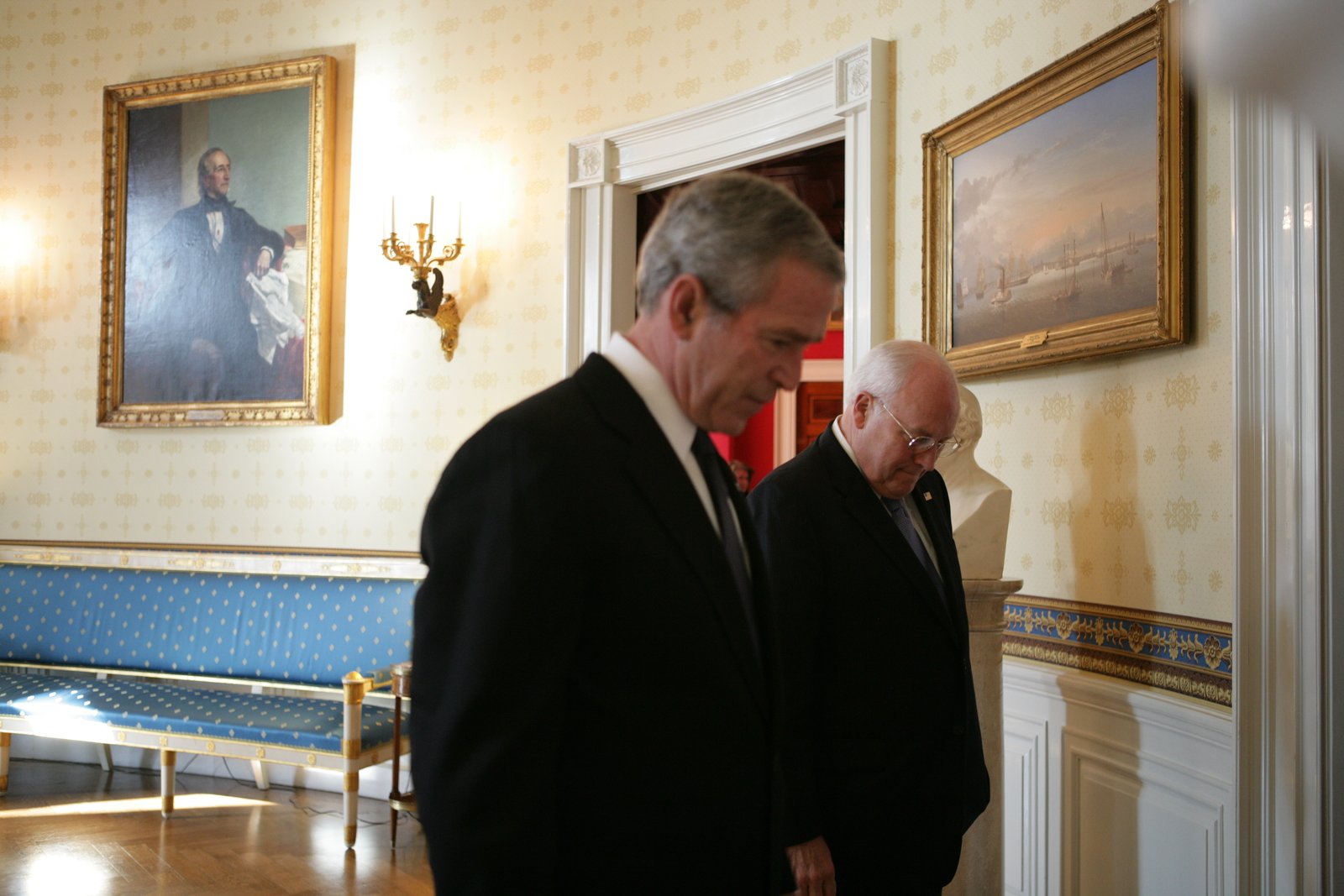 President Bush And Vice President Cheney In The White House Blue Room Nara And Dvids Public 1447