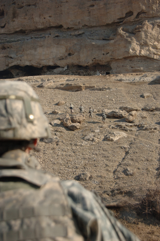 A U.S. Army Soldier From 1ST Platoon, Bravo Company, 1ST Battalion ...