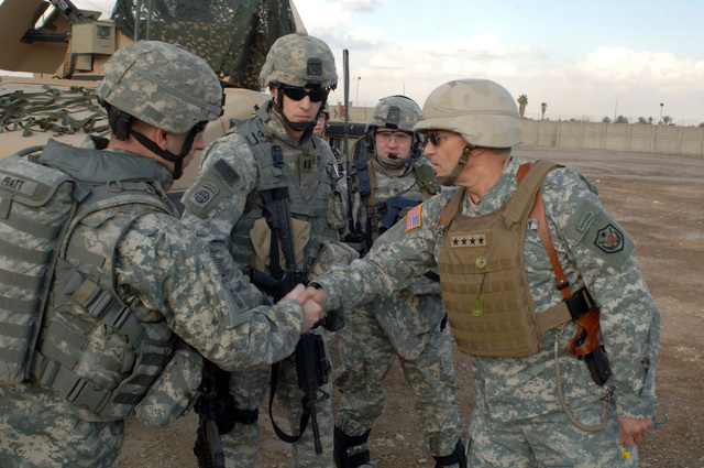 U.S. Army Soldiers, 1ST Battalion, 504th Parachute Infantry Regiment ...