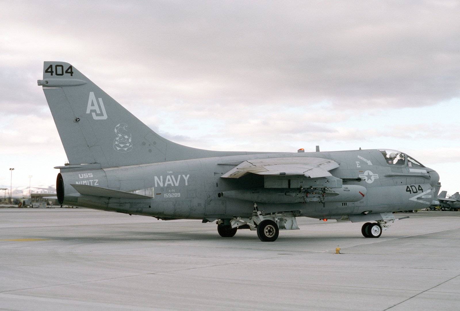 Michael Grove Naval Air Station, Fallon, Nev....A Right Side View Of An  Attack Squadron 86 (Va-86) A-7E Corsair Ii Aircraft Preparing For Takeoff.  Official U.s. Navy Photo (Released) - Nara & Dvids