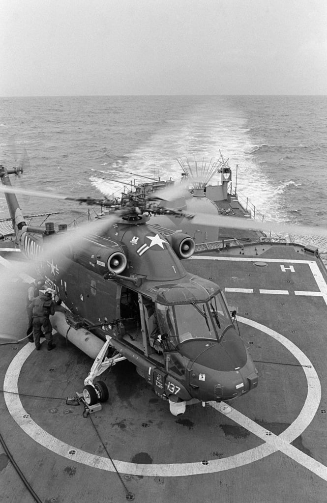 PH2 M.A. Harnar Persian Gulf....A Light Helicopter Anti-submarine ...