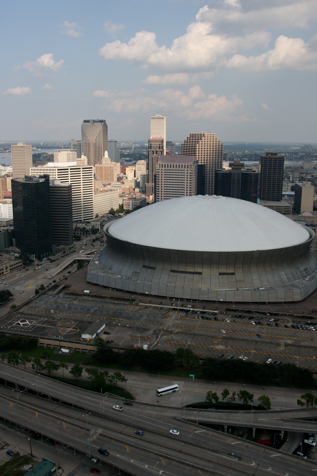 450 Million Superdome Renovation To Include New Roof Design Name Roof Design Retractable Roof Roof