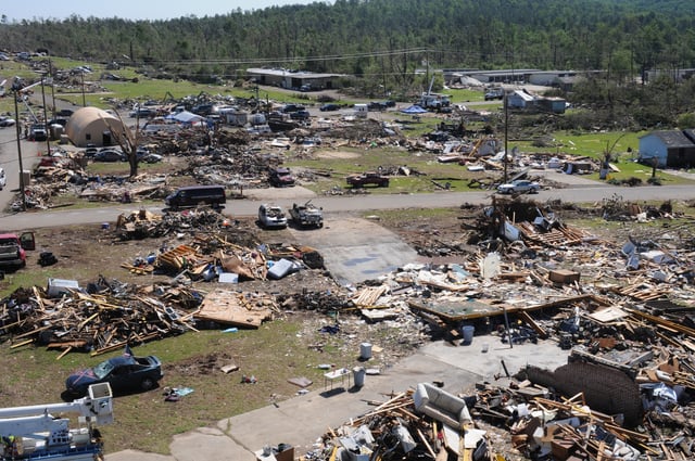 Severe Storm ^ Tornado - Concord, Ala. , May 4, 2011 -- This ...