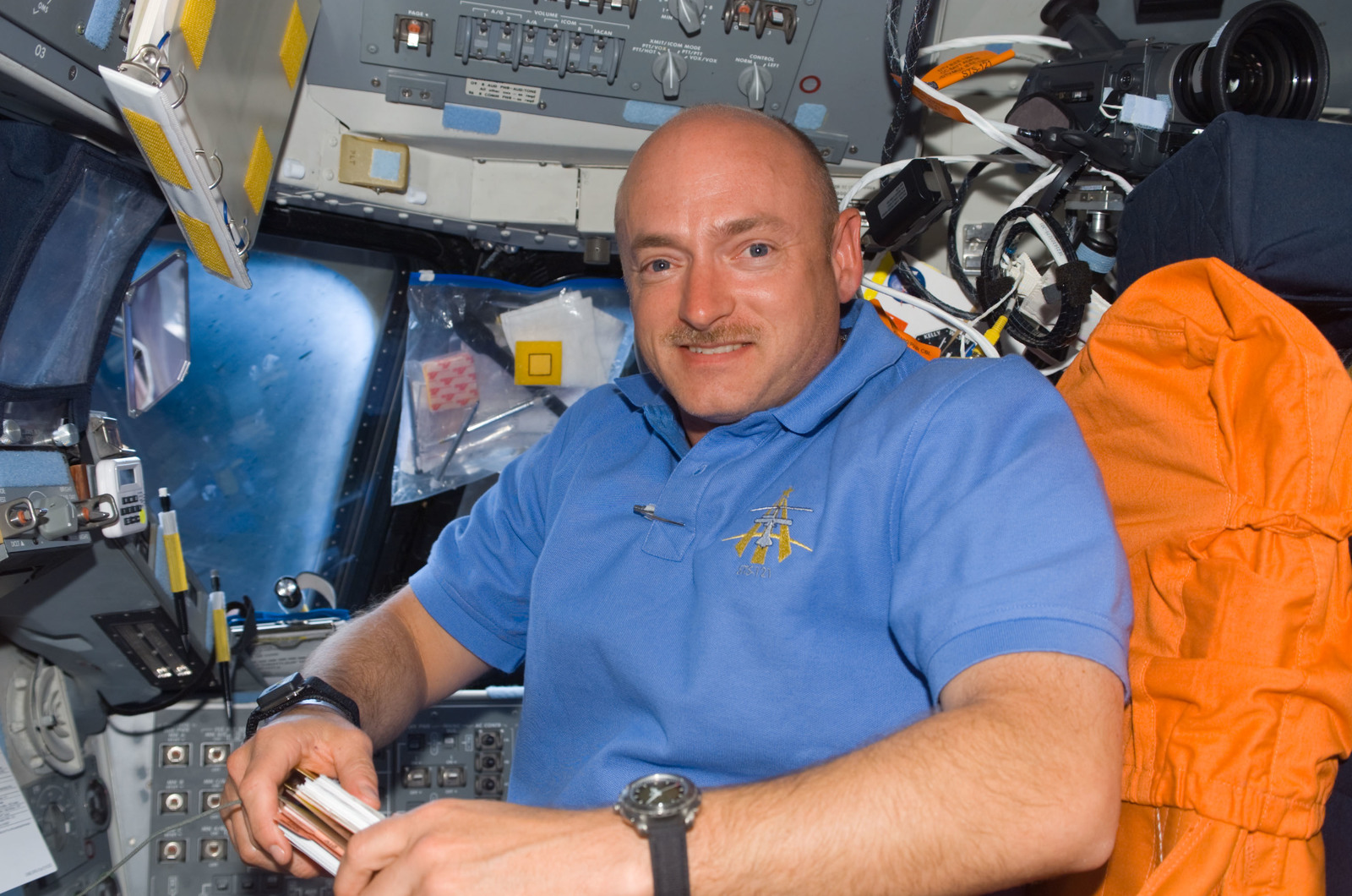 Mark kelly. Mark Kelly (General). The Flight Kelly.