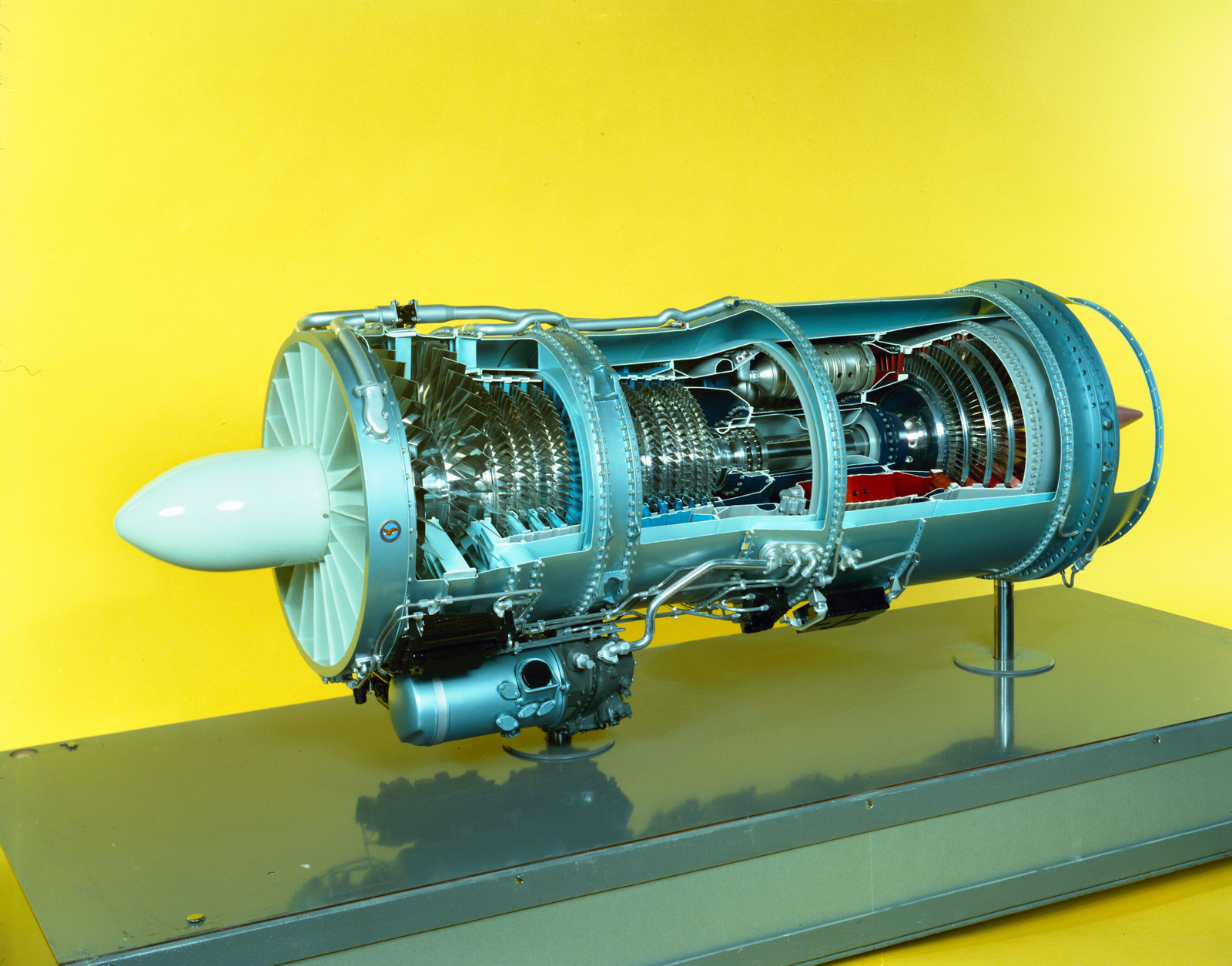 scale model jet engine