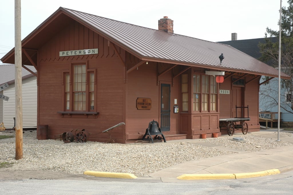 Historic Bluff Country Scenic Byway - Peterson Station Museum - PICRYL ...