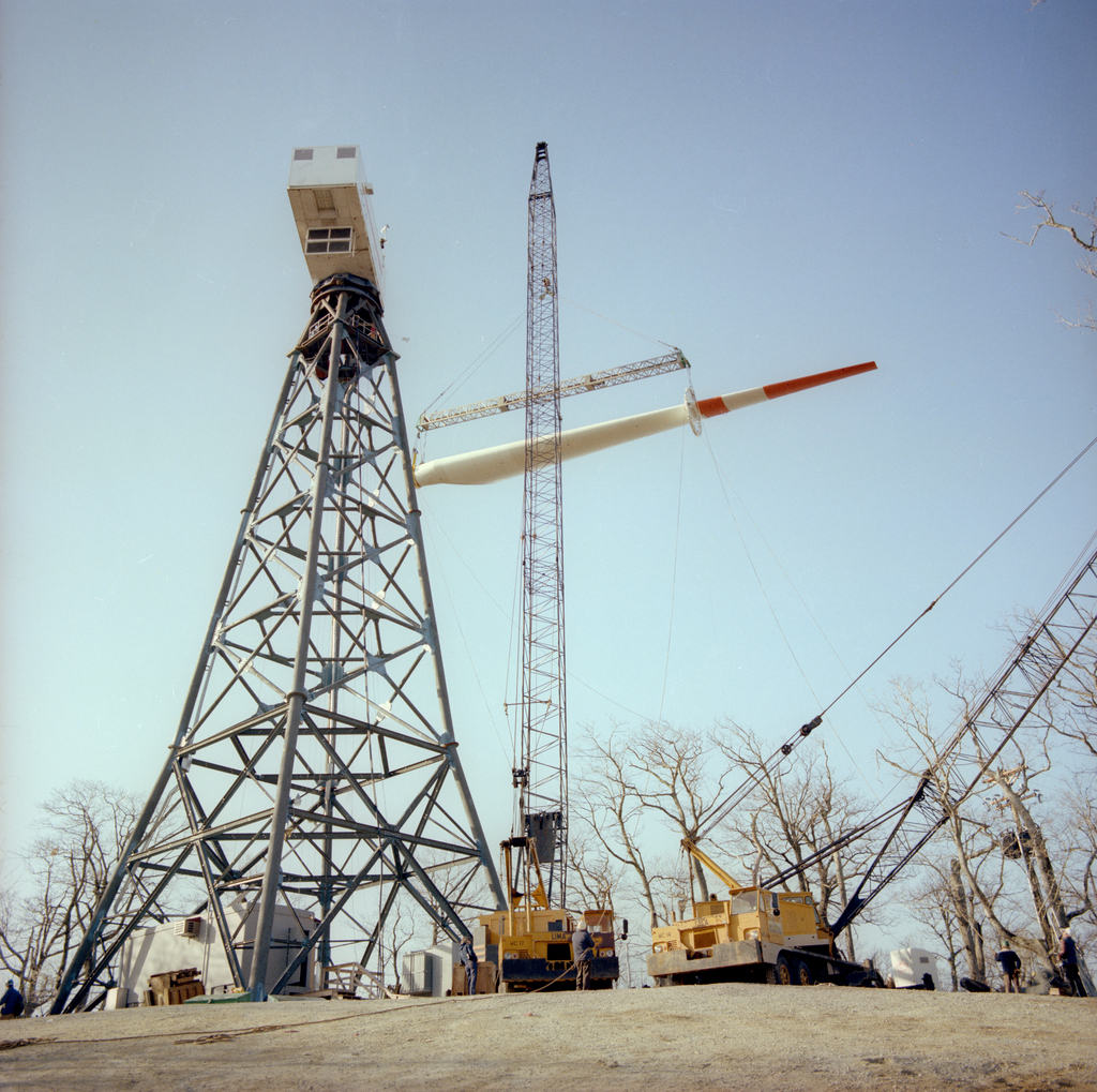 MOD-1 WIND TURBINE BLADE INSTALLATION IN BOONE NORTH CAROLINA - NARA ...